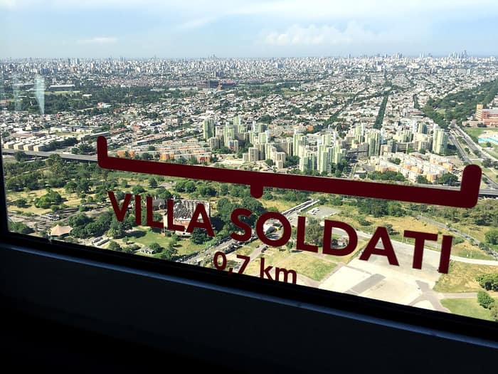 Imagen de la Torre Espacial, en el barrio de Villa Soldati