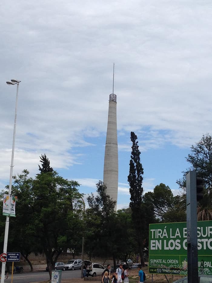 O Farol do Bicentenário em uma imagem de 2014