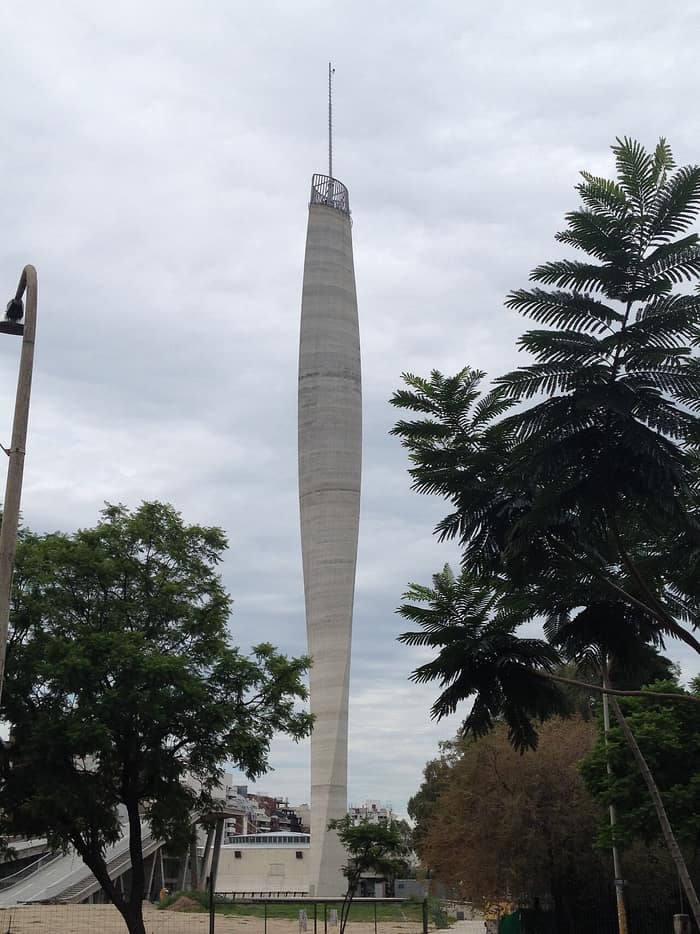 Segunda vista do Farol do Bicentenário em 2014